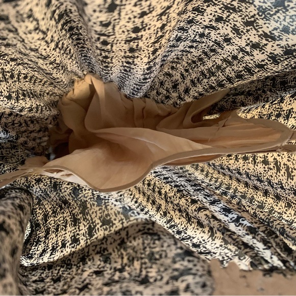 Anthropologie Vanessa Virginia Black And Tan Smocked Waist Mini Dress - Picture 7 of 12